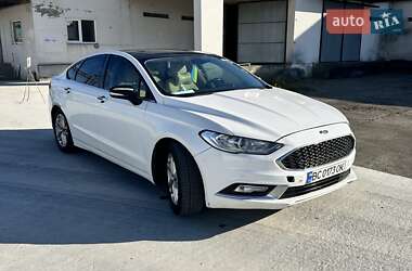 Седан Ford Fusion 2013 в Львове
