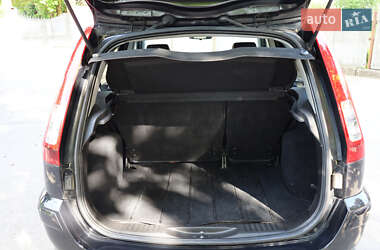Хэтчбек Ford Fusion 2009 в 