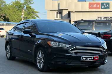 Седан Ford Fusion 2017 в 