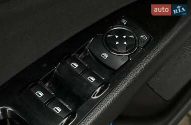 Седан Ford Fusion 2013 в 