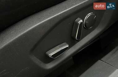 Седан Ford Fusion 2013 в 