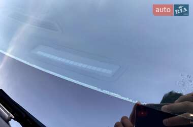 Седан Ford Fusion 2019 в 