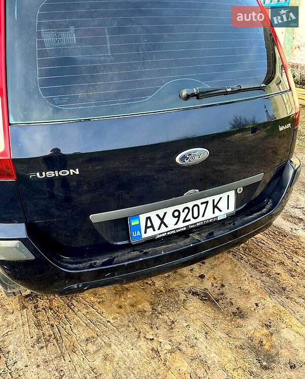 Хэтчбек Ford Fusion 2005 в Козельце