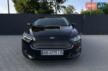 Седан Ford Fusion 2014 в 