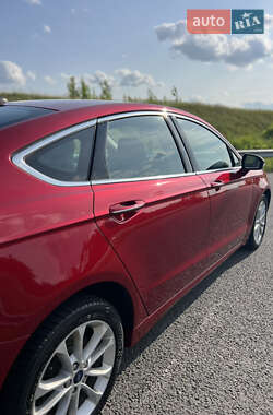 Седан Ford Fusion 2020 в 