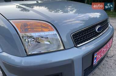 Хэтчбек Ford Fusion 2009 в 