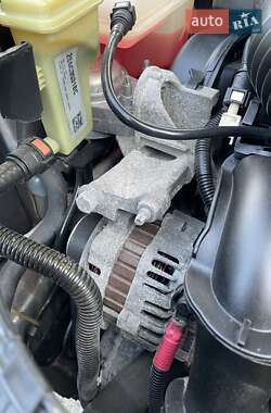 Хэтчбек Ford Fusion 2009 в 