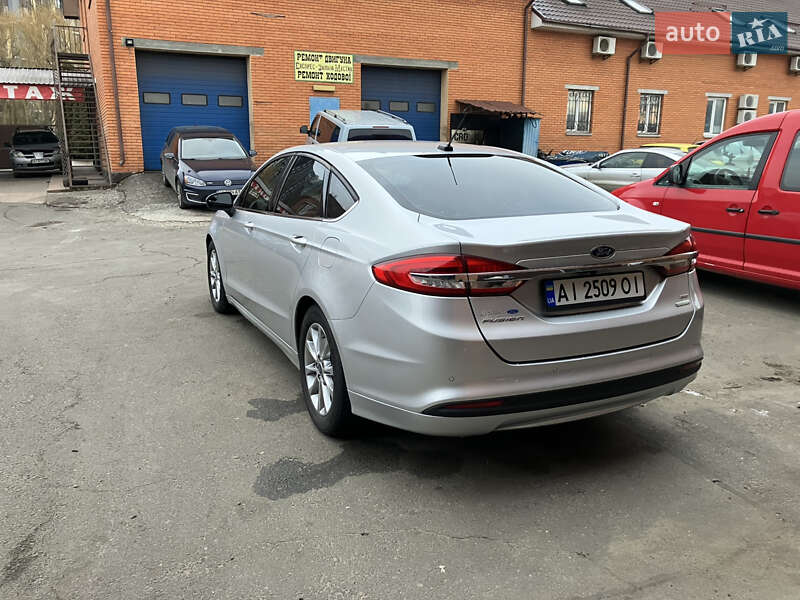 Седан Ford Fusion 2017 в Киеве