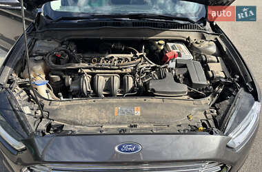 Седан Ford Fusion 2014 в 