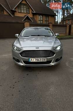 Седан Ford Fusion 2013 в 
