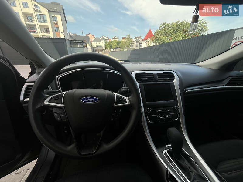 Седан Ford Fusion 2016 в Черновцах фото 12 Седан Ford Fusion 2016 в Черновцах