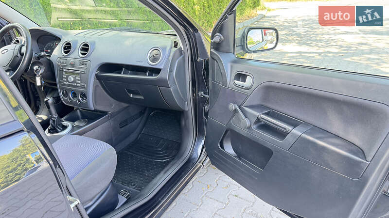 Хэтчбек Ford Fusion 2006 в Виннице фото 56 Хэтчбек Ford Fusion 2006 в Виннице