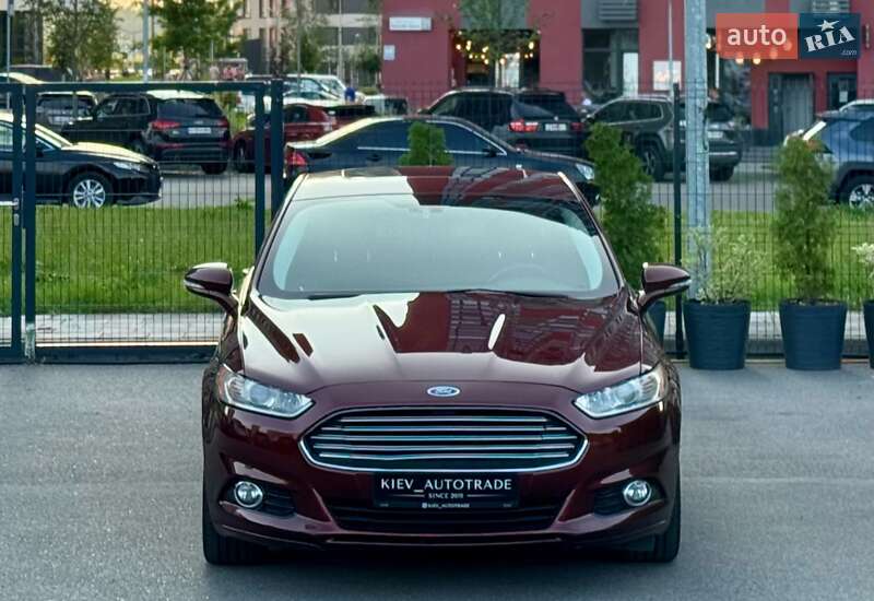 Седан Ford Fusion 2015 в Киеве фото 4 Седан Ford Fusion 2015 в Киеве