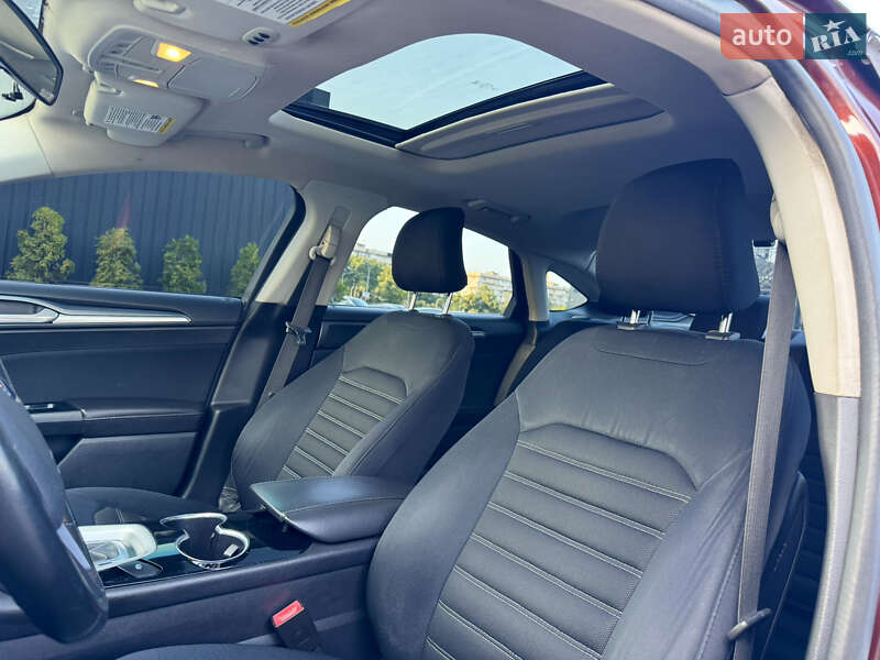 Седан Ford Fusion 2015 в Киеве фото 16 Седан Ford Fusion 2015 в Киеве