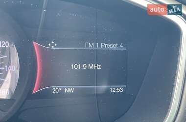 Седан Ford Fusion 2018 в 