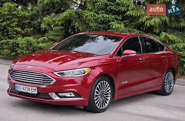 Седан Ford Fusion 2017 в 
