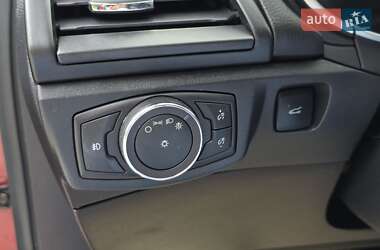 Седан Ford Fusion 2017 в 