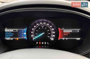 Седан Ford Fusion 2018 в 