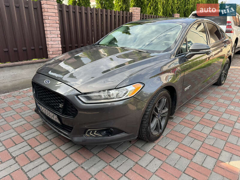 Седан Ford Fusion 2015 в Киеве фото 3 Седан Ford Fusion 2015 в Киеве