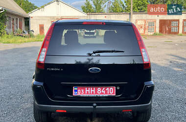Хэтчбек Ford Fusion 2009 в 
