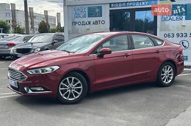 Седан Ford Fusion 2017 в 