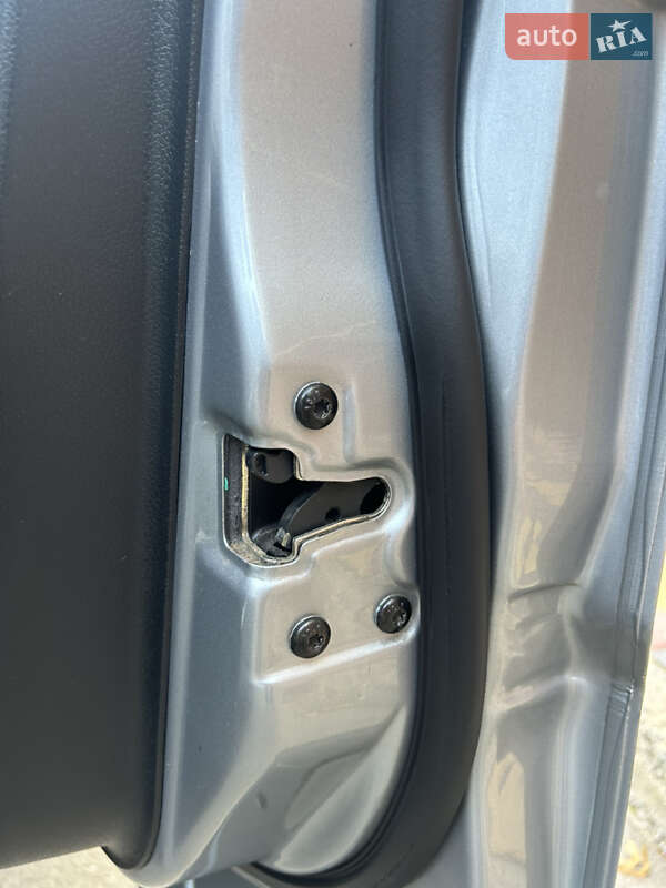 Хэтчбек Ford Fusion 2005 в Киеве