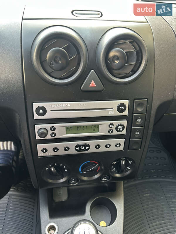 Хэтчбек Ford Fusion 2005 в Киеве