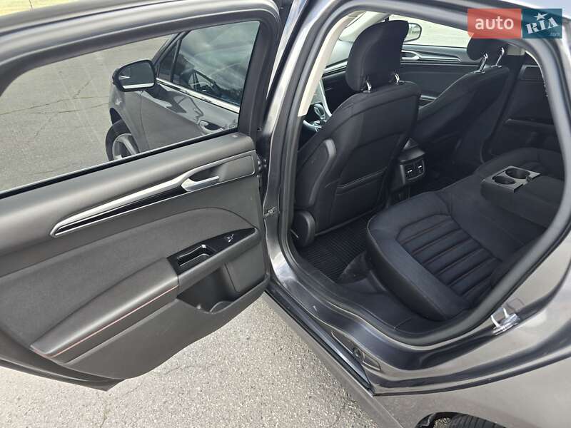 Седан Ford Fusion 2014 в Харькове фото 9 Седан Ford Fusion 2014 в Харькове