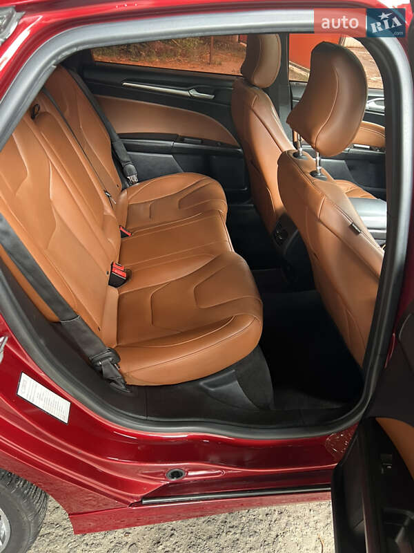 Седан Ford Fusion 2019 в Черкассах