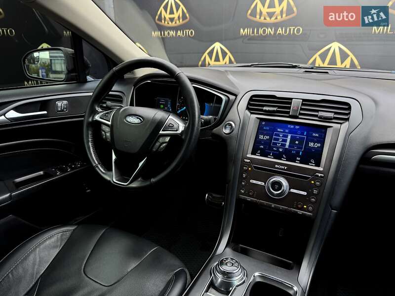 Седан Ford Fusion 2017 в Киеве фото 14 Седан Ford Fusion 2017 в Киеве