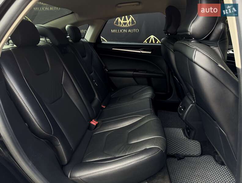 Седан Ford Fusion 2017 в Киеве фото 11 Седан Ford Fusion 2017 в Киеве
