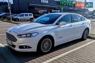 Седан Ford Fusion 2013 в Киеве