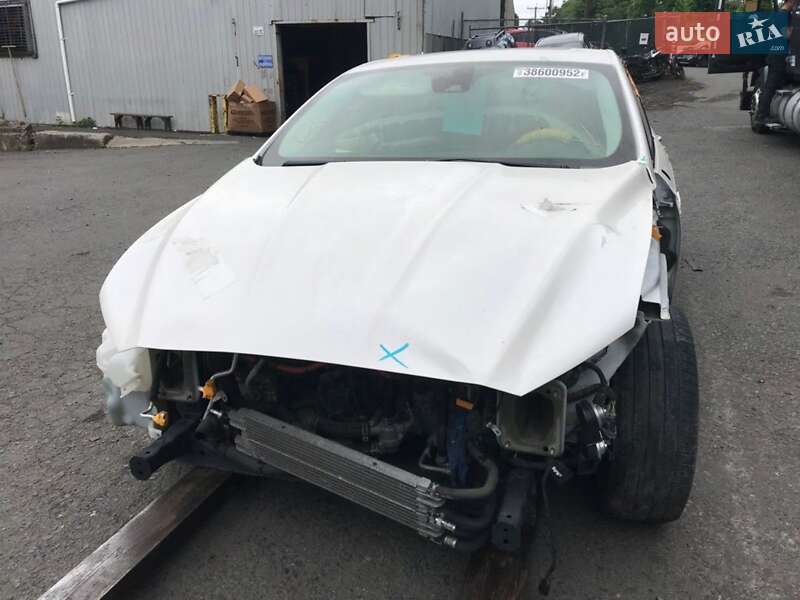 Седан Ford Fusion 2013 в Киеве