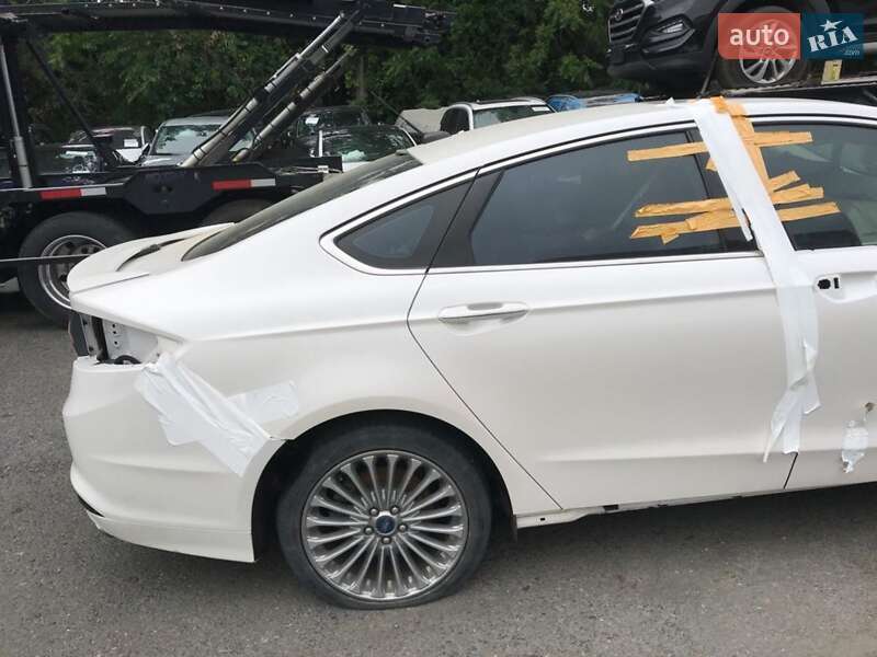 Седан Ford Fusion 2013 в Киеве