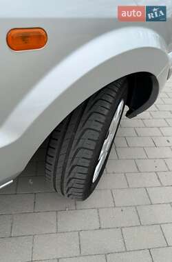 Хэтчбек Ford Fusion 2009 в 
