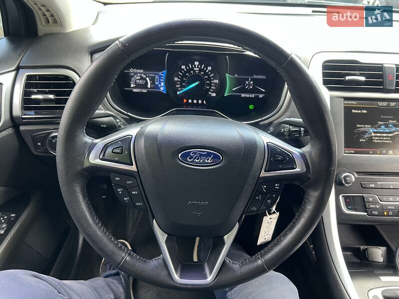 Седан Ford Fusion 2015 в Одессе