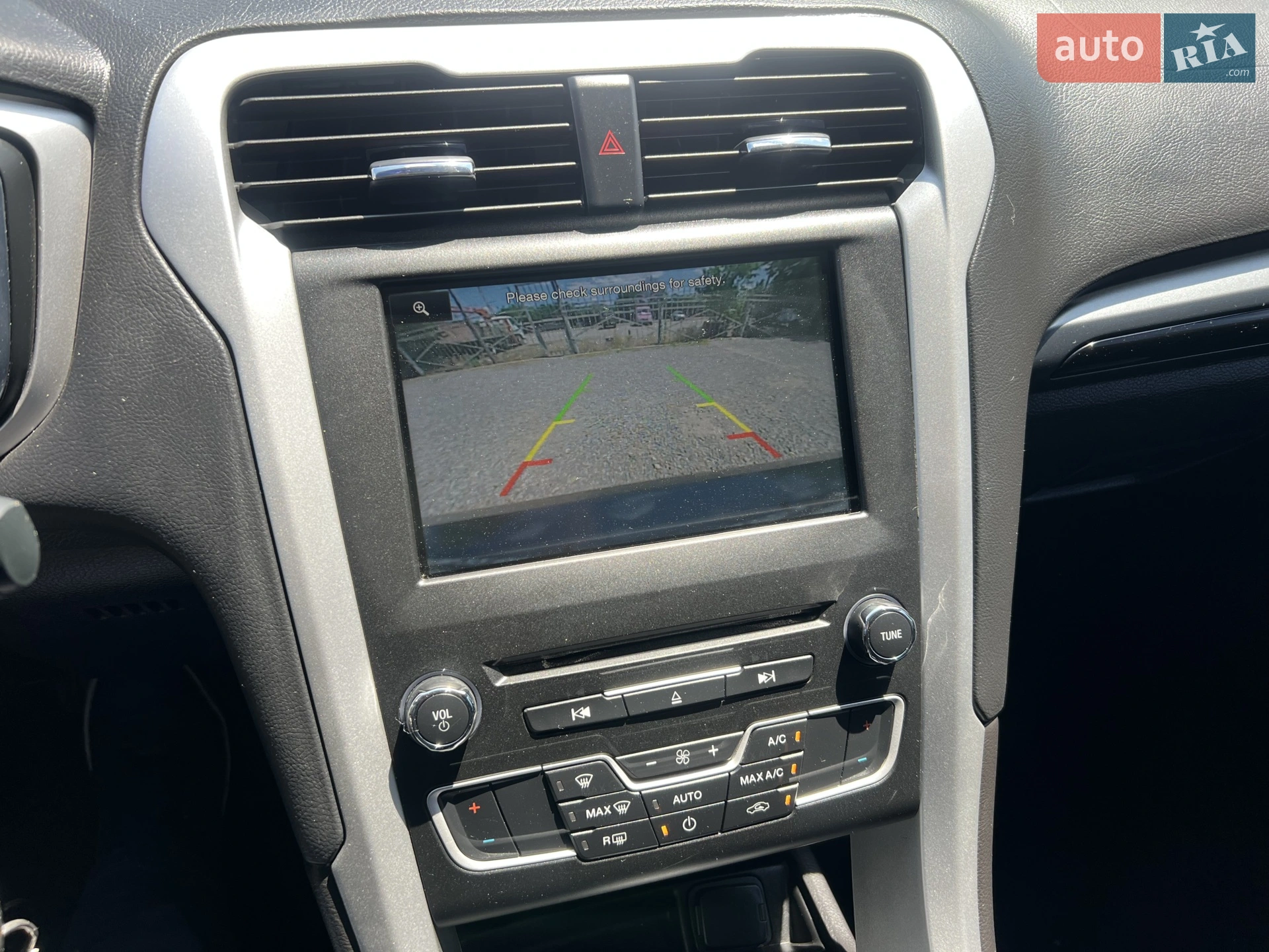 2015 Ford Fusion - мініатюра 16