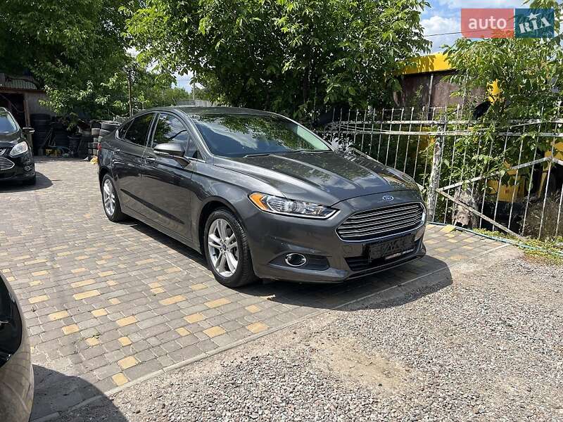 Седан Ford Fusion 2015 в Одессе