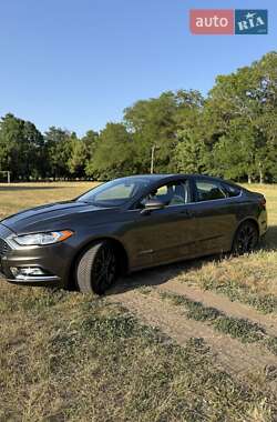 Седан Ford Fusion 2018 в 