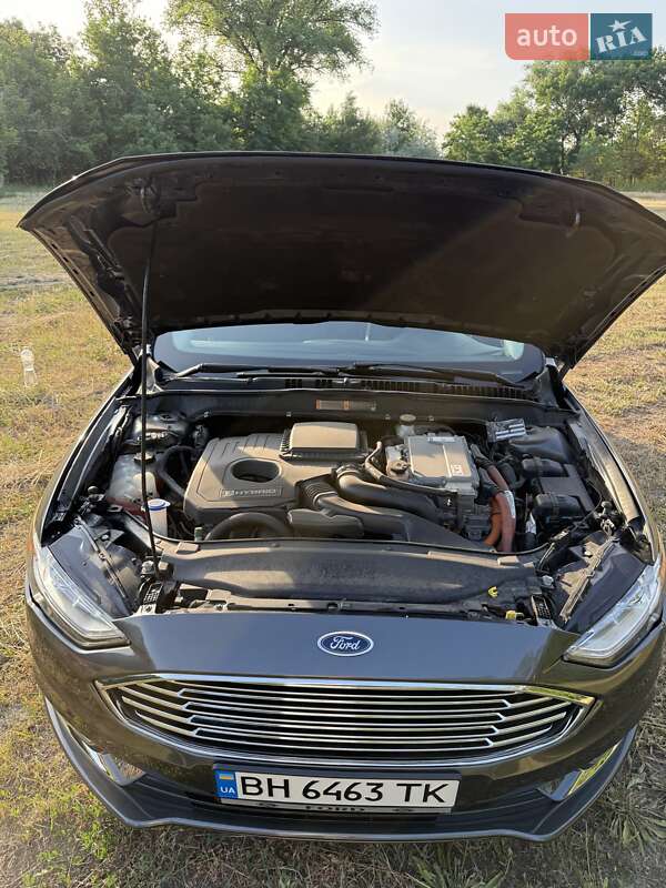 Седан Ford Fusion 2018 в Одесі