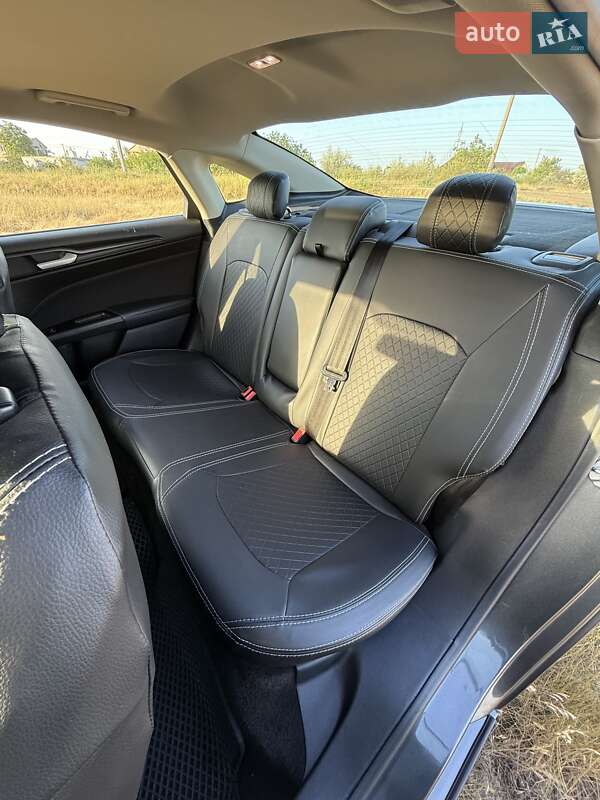 Седан Ford Fusion 2018 в Одессе