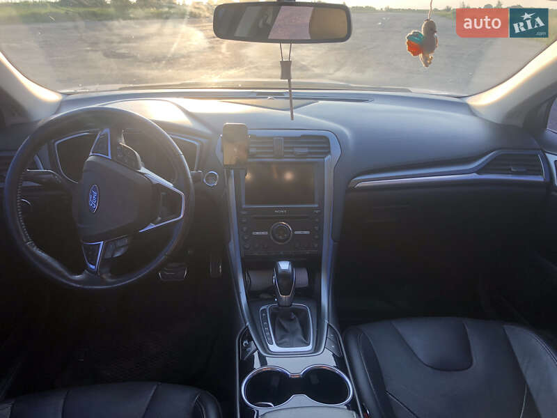 Седан Ford Fusion 2016 в Виннице