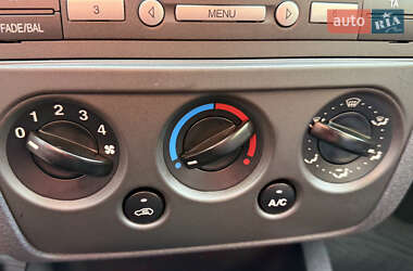 Хэтчбек Ford Fusion 2007 в 