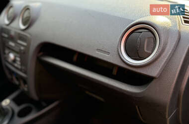 Хэтчбек Ford Fusion 2007 в 
