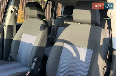 Хэтчбек Ford Fusion 2007 в 