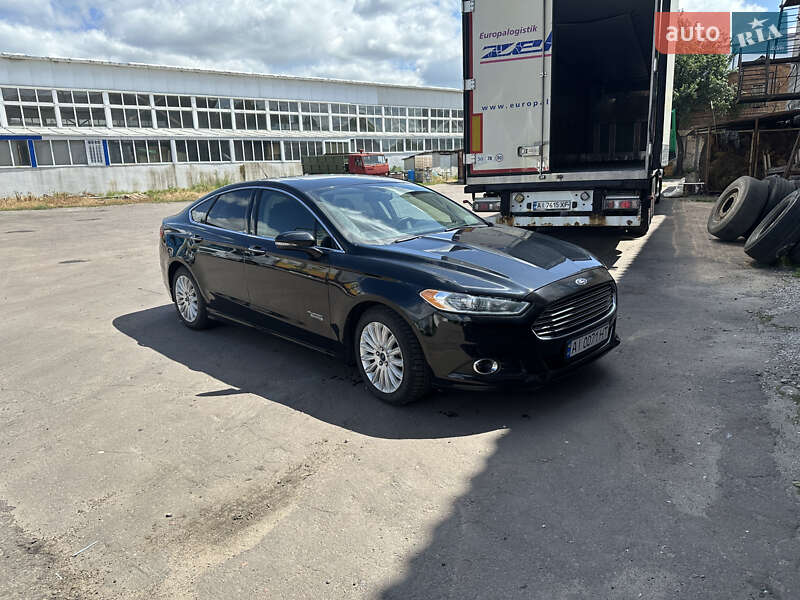 Седан Ford Fusion 2015 в Броварах
