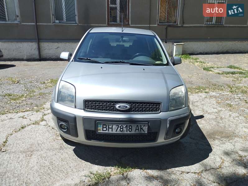 Хэтчбек Ford Fusion 2006 в Черноморске фото 8 Хэтчбек Ford Fusion 2006 в Черноморске