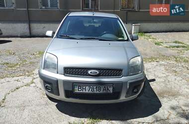 Хэтчбек Ford Fusion 2006 в 