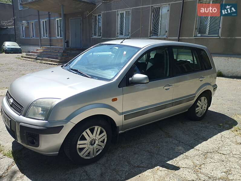 Хэтчбек Ford Fusion 2006 в Черноморске фото 15 Хэтчбек Ford Fusion 2006 в Черноморске