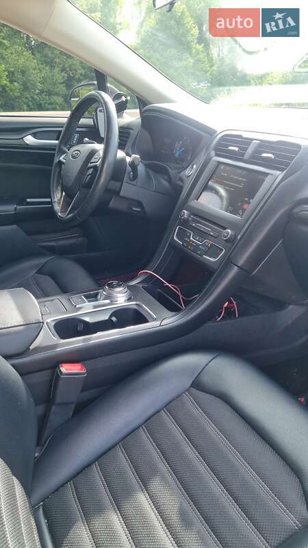 Седан Ford Fusion 2017 в Борщеве фото 13 Седан Ford Fusion 2017 в Борщеве